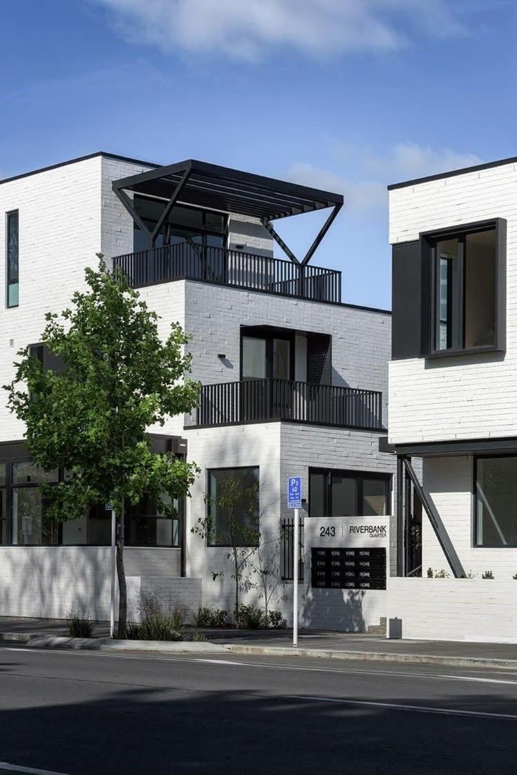 Villa Chic And Contemporary Living At Cambridge Terrace Christchurch Exterior foto