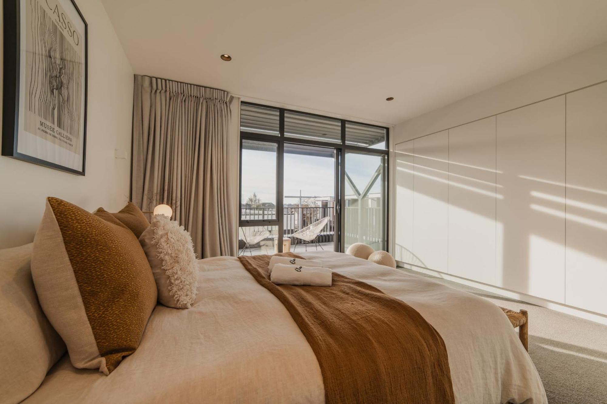 Villa Chic And Contemporary Living At Cambridge Terrace Christchurch Exterior foto