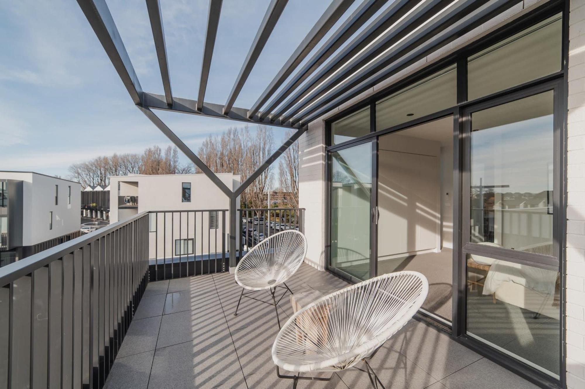 Villa Chic And Contemporary Living At Cambridge Terrace Christchurch Exterior foto